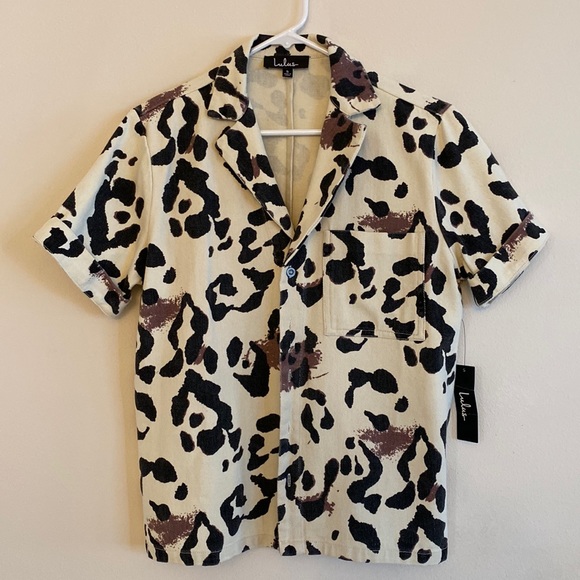 Lulus Jackets & Blazers - Lulus Animal Print Demin Top